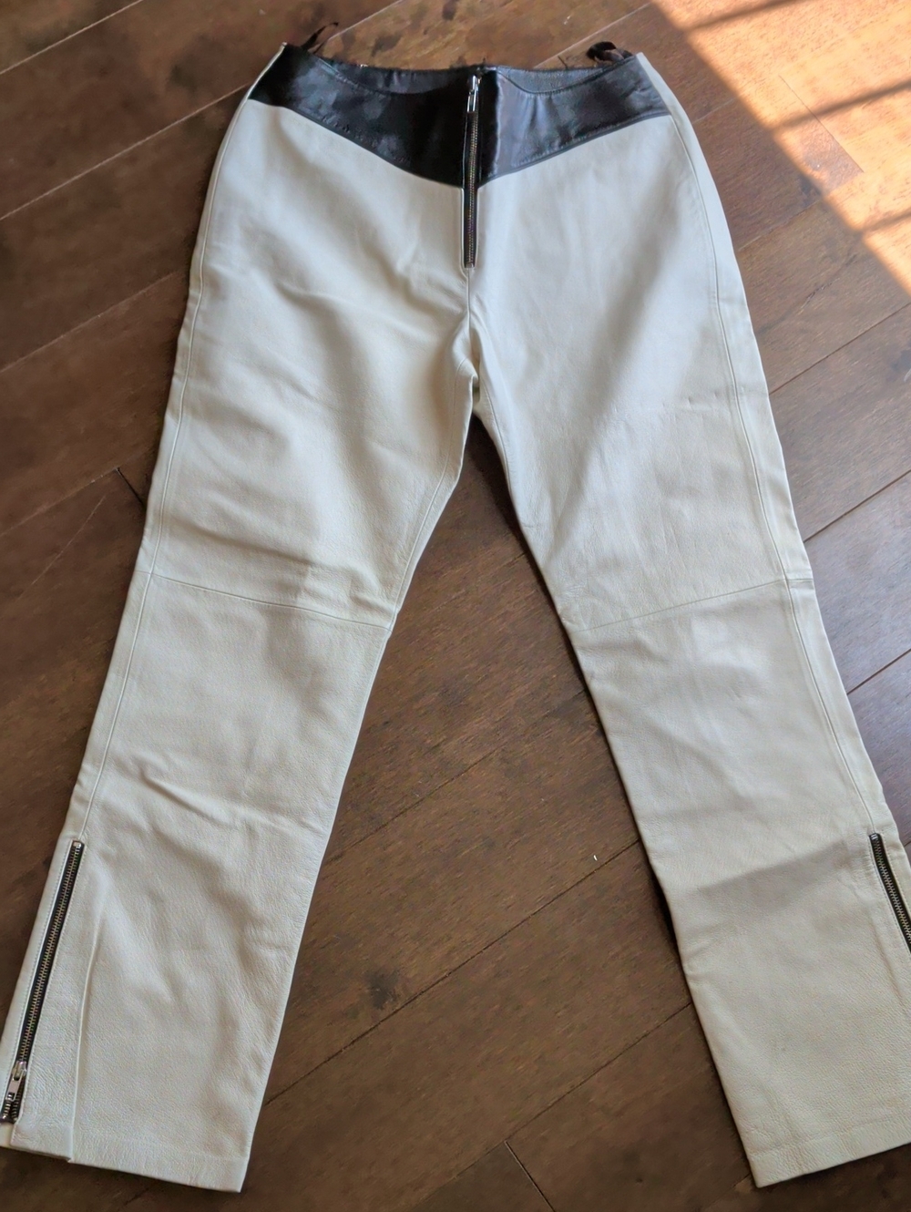vintage metrostyle Two-Tone Leather Pants in Cream and Black